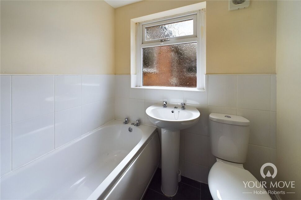4 bedroom Mid Terrace House for sale, Stamford Road, Kettering, NN16