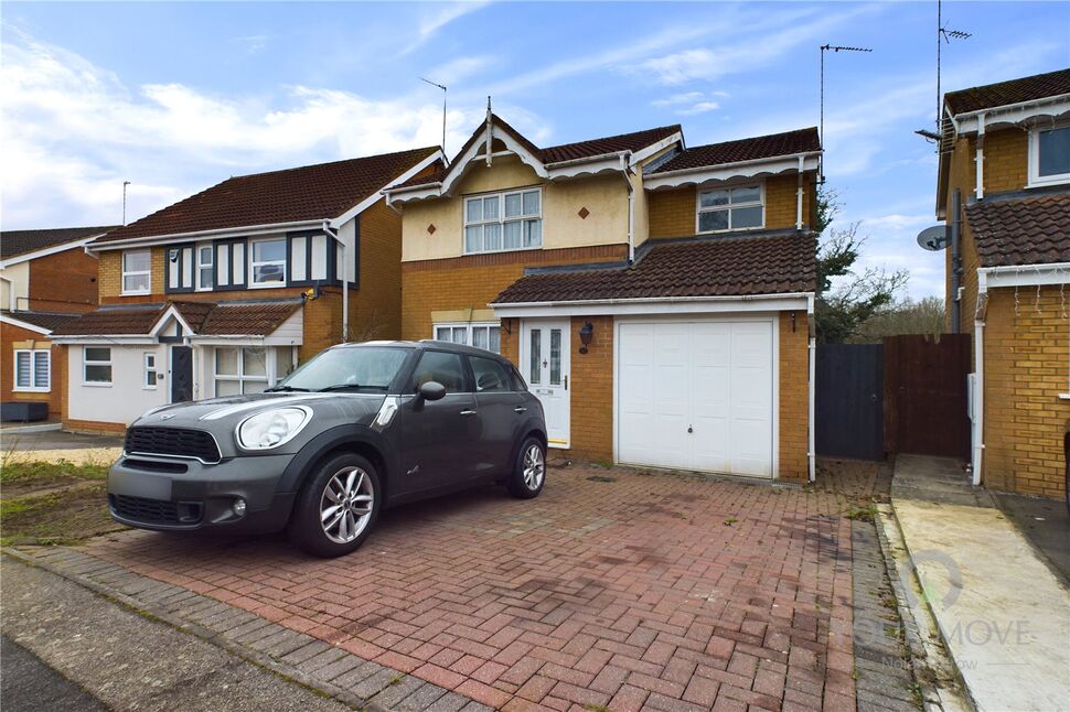 Main image of 3 bedroom Detached House for sale, Pendle Avenue, Kettering, NN16