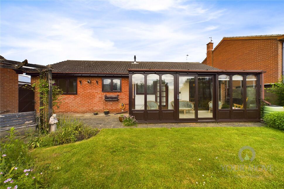 3 bedroom Detached Bungalow for sale, Barlow Close, Rothwell, NN14 £