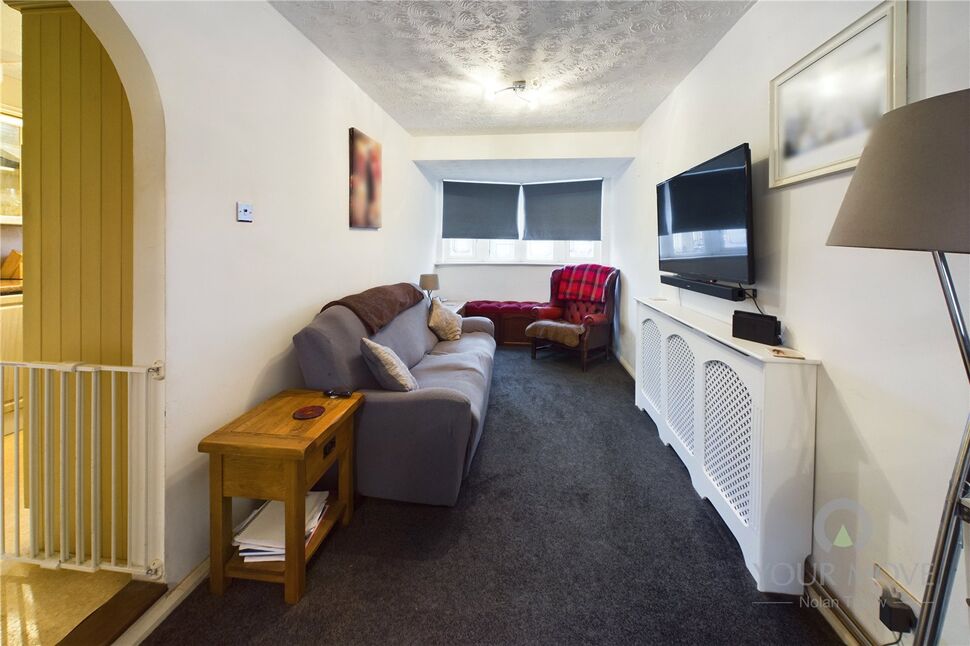 3 bedroom Semi Detached House for sale, Queensway, Burton Latimer, NN15