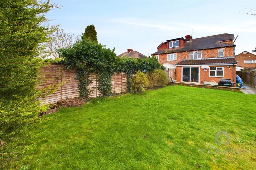 4 bedroom Semi Detached House for sale, Talbot Road, Rushden, NN10 £259,500