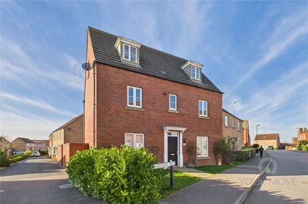 5 bedroom Detached House to rent