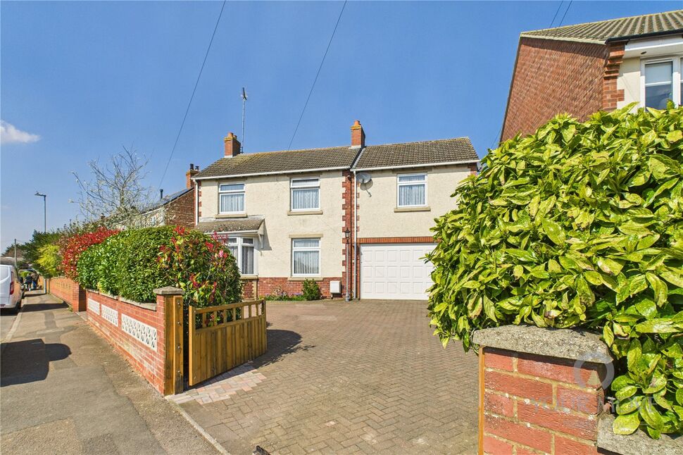 Main image of 5 bedroom Detached House for sale, Orchard Road, Finedon, Northamptonshire, NN9