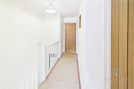 3 bedroom End Terrace House for sale