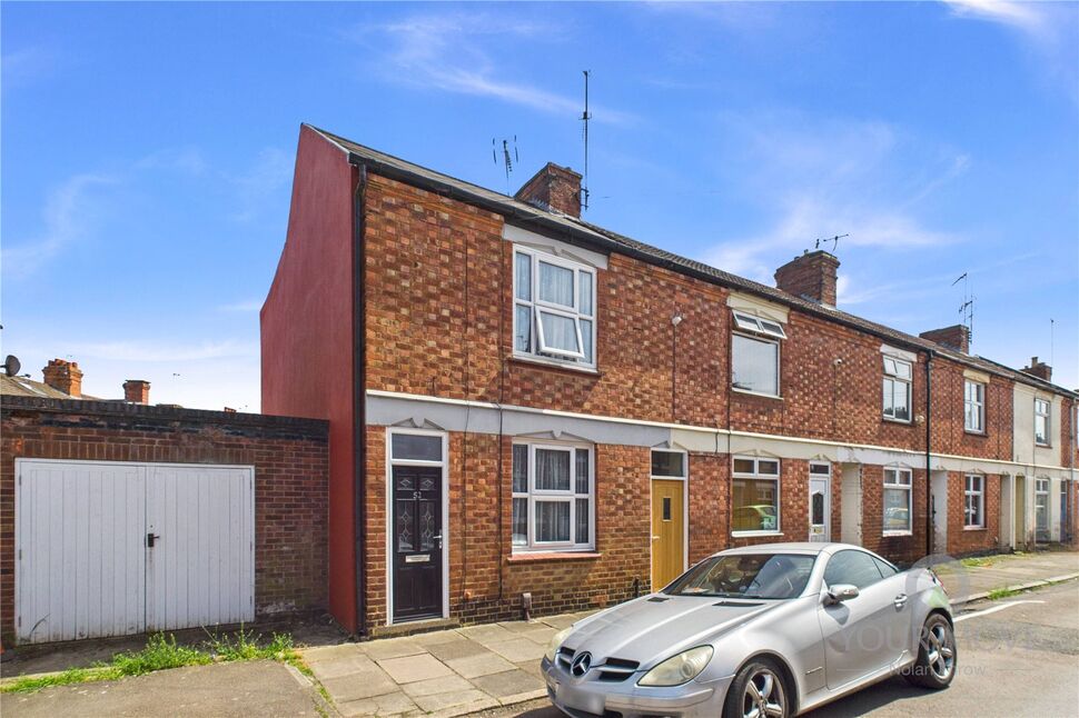 Main image of 2 bedroom End Terrace House for sale, Clarence Road, Kettering, NN16