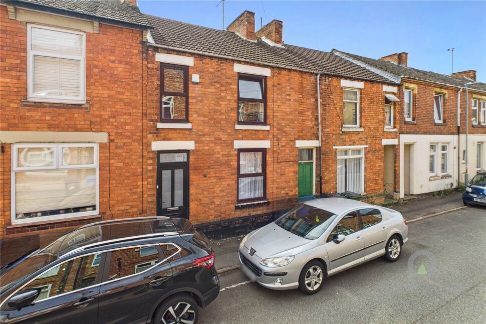 Main image of 3 bedroom Mid Terrace House for sale, Princes Street, Kettering, Northamptonshire, NN16