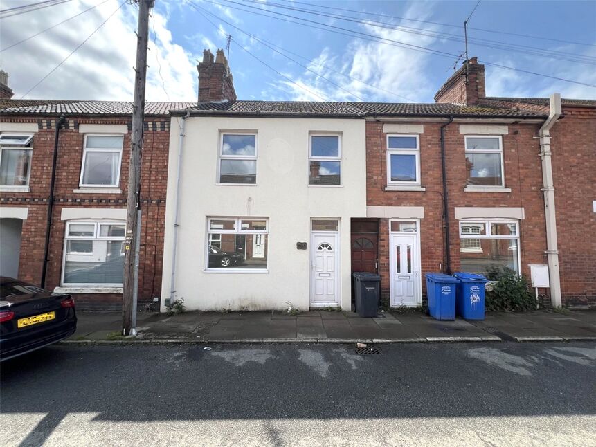Main image of 3 bedroom Mid Terrace House to rent, Regent Street, Kettering, Northamptonshire, NN16