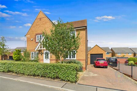 Michaels Drive, 4 bedroom Detached House for sale, £360,000