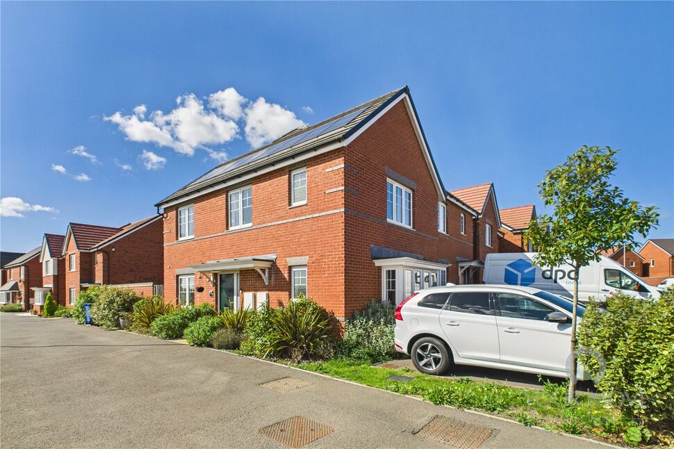 Main image of 3 bedroom Semi Detached House to rent, Hanwood Park Avenue, Barton Seagrave, Northamptonshire, NN15