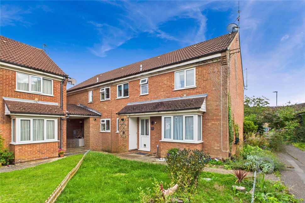 Main image of 2 bedroom House for sale, Brambleside Court, Kettering, Northamptonshire, NN16