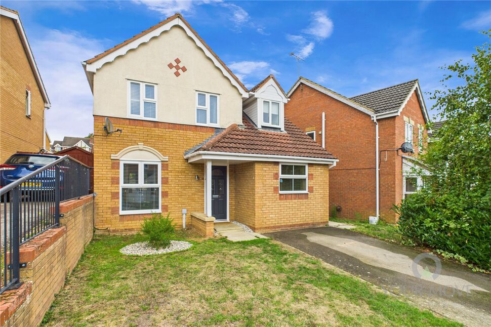 Main image of 3 bedroom Detached House for sale, Packer Road, Kettering, Northamptonshire, NN15