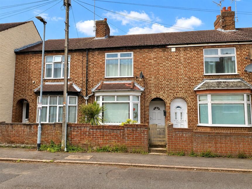 Main image of 3 bedroom Mid Terrace House to rent, Fuller Street, Kettering, Northamptonshire, NN16