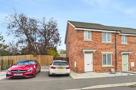 3 bedroom End Terrace House for sale