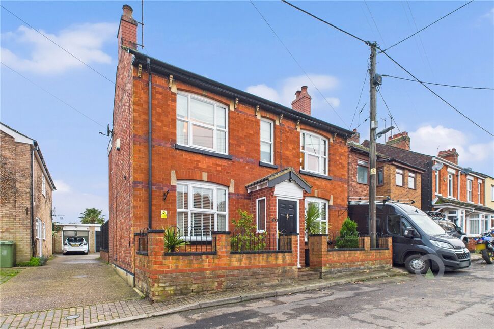 Main image of 4 bedroom Detached House for sale, Millers Close, Finedon, Northamptonshire, NN9