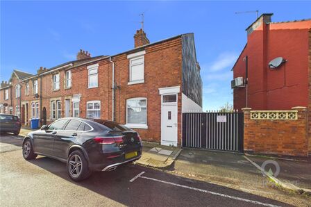 3 bedroom End Terrace House for sale