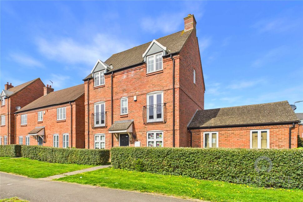 Main image of 5 bedroom Detached House for sale, Ironwood Avenue, Desborough, Northamptonshire, NN14