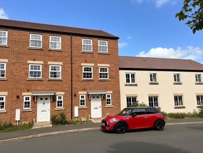 Horse Fair Lane, 4 bedroom House to rent, &pound;1,150 pcm