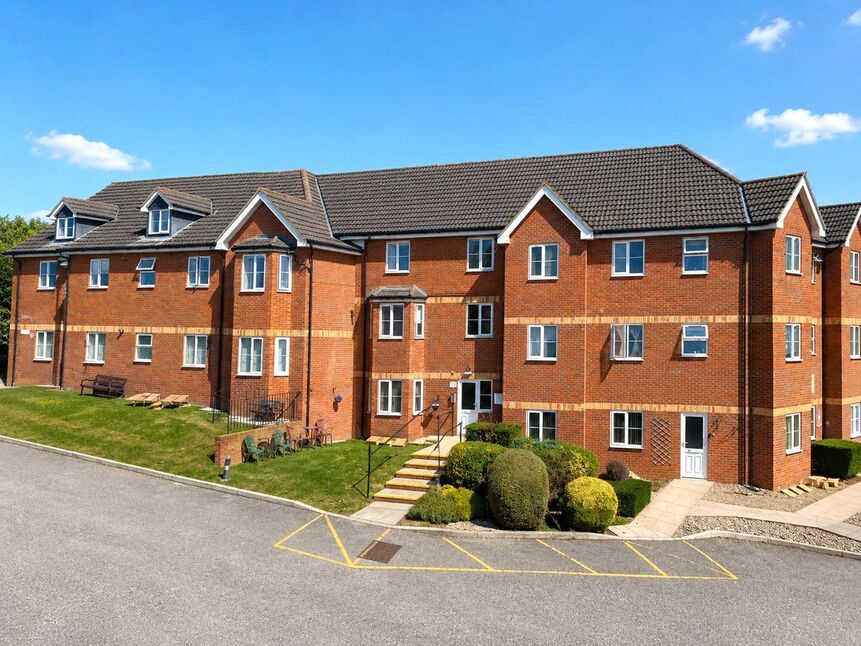 Main image of 2 bedroom Flat to rent, Lower Street, Kettering, NN16
