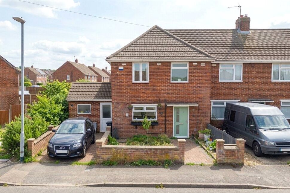 Main image of 3 bedroom End Terrace House for sale, Doris Road, Kettering, Northamptonshire, NN16