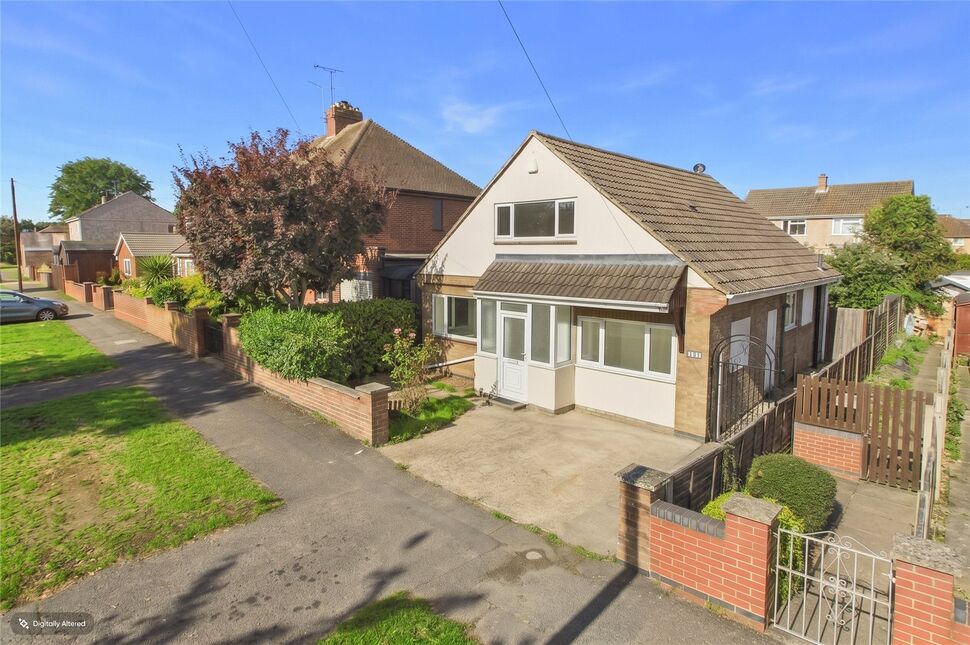 Main image of 3 bedroom Detached House for sale, North Park Drive, Kettering, Northamptonshire, NN16