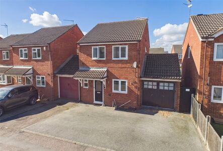 3 bedroom Link Detached House for sale