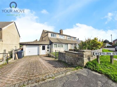 3 bedroom Semi Detached House to rent
