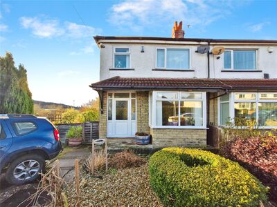 3 bedroom Semi Detached House to rent