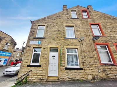 3 bedroom End Terrace House to rent