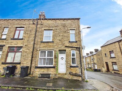 Cartmel Road, 3 bedroom End Terrace House to rent, £850 pcm