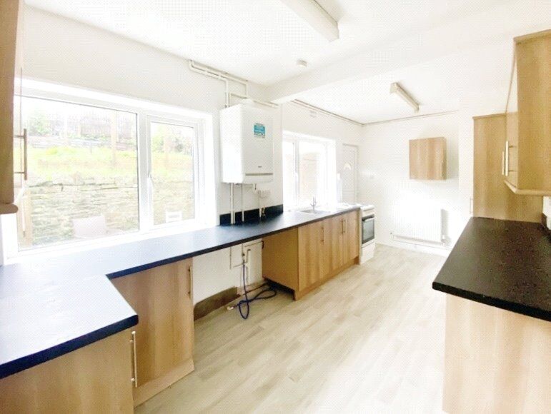2 bedroom Mid Terrace House for sale, Greystones Drive, Keighley, BD22