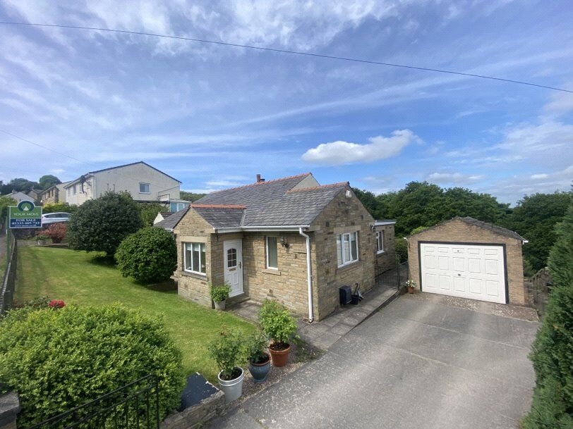 Main image of 3 bedroom Detached Bungalow for sale, Spring Avenue, Keighley, West Yorkshire, BD21
