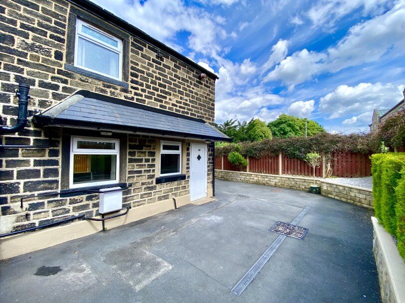 Main image of 2 bedroom End Terrace House for sale, New Row, Bingley, West Yorkshire, BD16