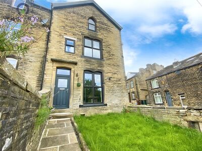 4 bedroom End Terrace House for sale