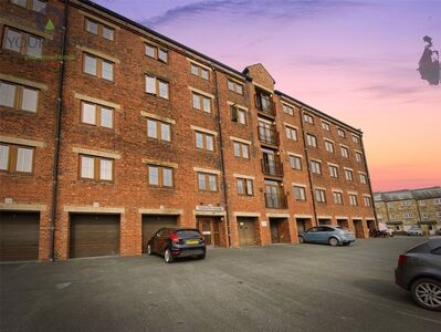 2 bedroom  Flat for sale