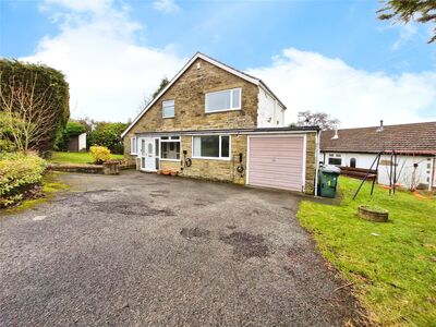 4 bedroom Detached House to rent