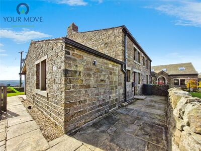 4 bedroom Semi Detached House to rent