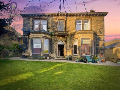 Otley Road, 2 bedroom  Flat to rent, £850 pcm