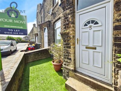 Stradmore Road, 3 bedroom Mid Terrace House to rent, £925 pcm