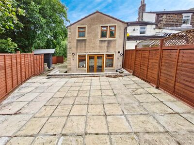 3 bedroom End Terrace House for sale