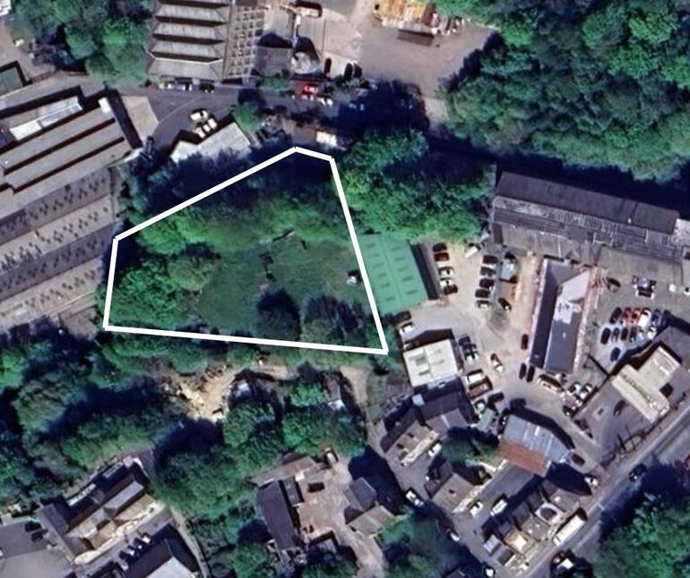Main image of  Land/Plot to rent, Becks Road, Keighley, West Yorkshire, BD21
