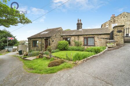 West Morton, Detached Bungalow for sale, &pound;450,000