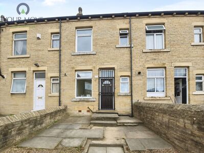 Parkside Road, 3 bedroom Mid Terrace House to rent, &pound;850 pcm