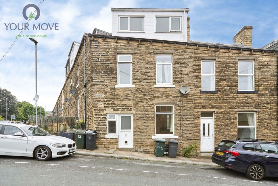 Main image of 3 bedroom End Terrace House for sale, Harris Street, Bingley, West Yorkshire, BD16