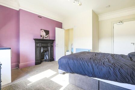 Devonshire Street, 1 bedroom Property to rent, &pound;495 pcm
