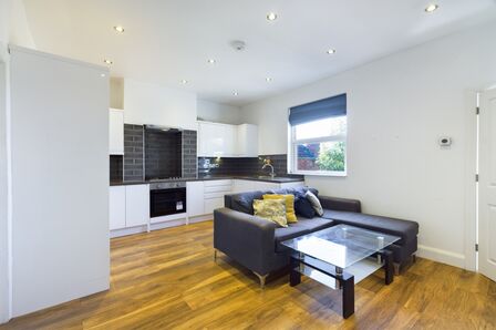 2 bedroom  Flat to rent