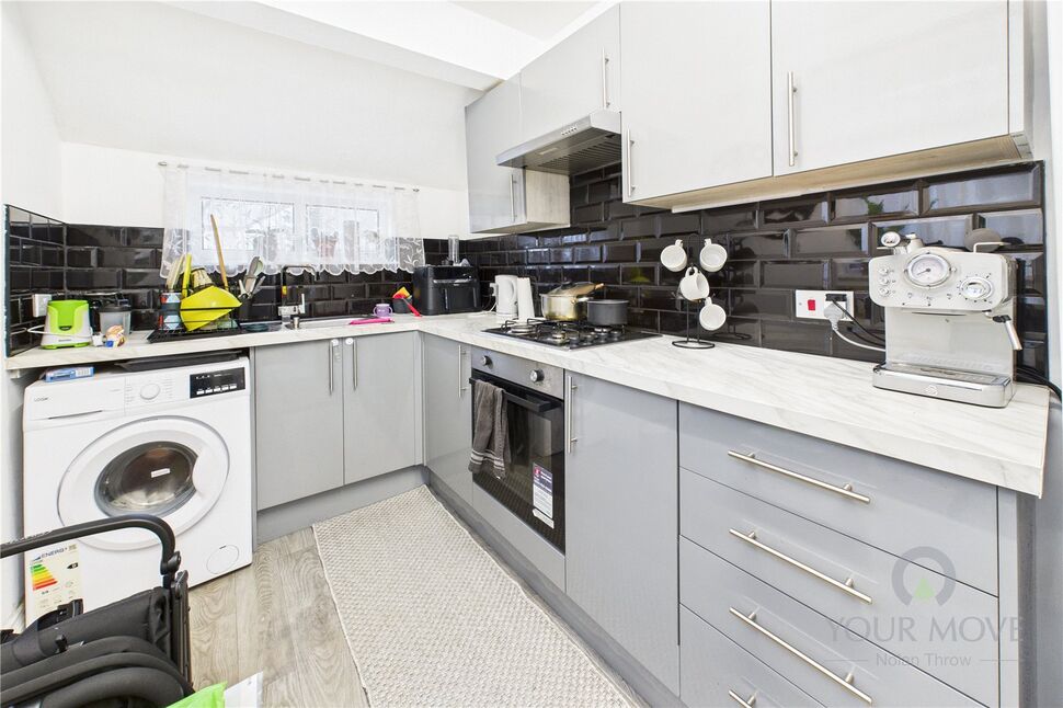 Main image of 2 bedroom Mid Terrace House to rent, Newington Road, Kingsthorpe, Northampton, NN2