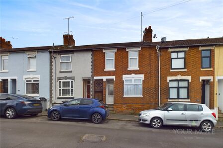 Carlton Street, 3 bedroom Mid Terrace House for sale, £205,000