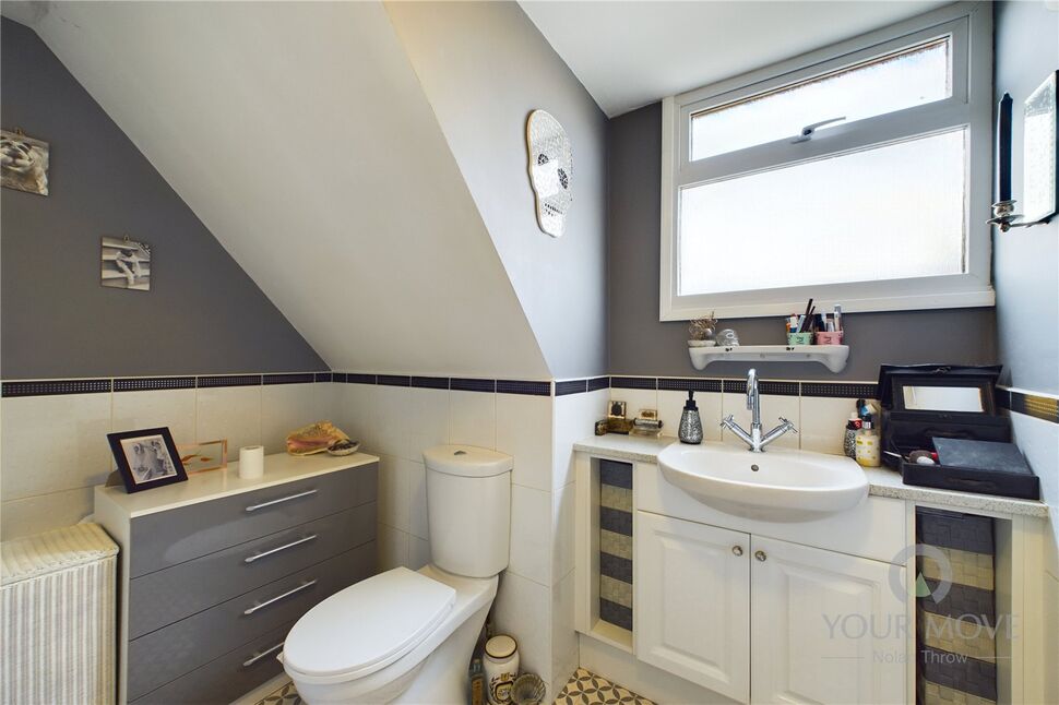 3 bedroom Mid Terrace House for sale, Obelisk Rise, Kingsthorpe