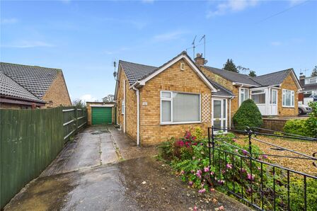 2 bedroom Semi Detached Bungalow for sale