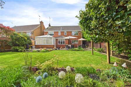 Spartan Close, 5 bedroom Detached House for sale, £675,000
